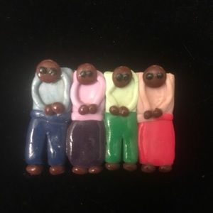 💙💜🧡Exclusive Brooch🧡💜💙